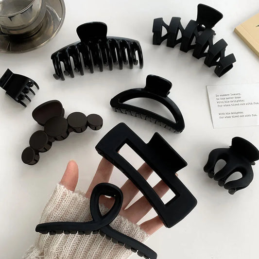 Elegant Black Hair Claw Clip